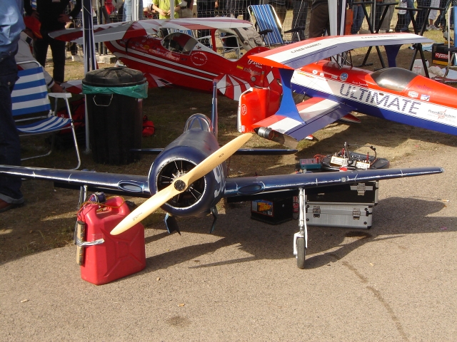 Download Bellota000150 (640Wx480H)